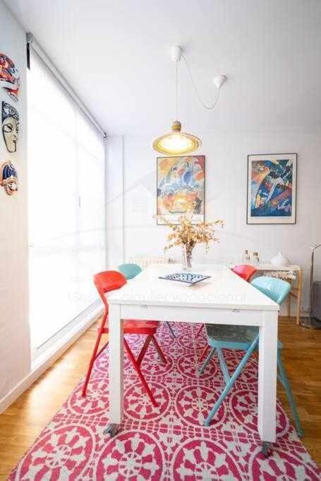 Colours Apartamento Oviedo Ngoại thất bức ảnh