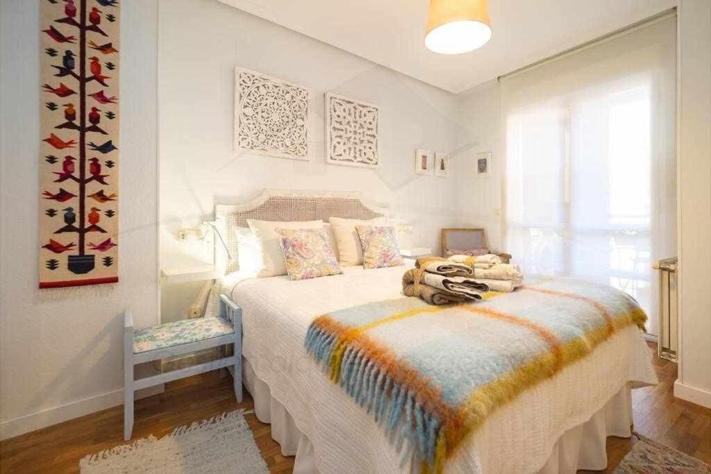 Colours Apartamento Oviedo Ngoại thất bức ảnh